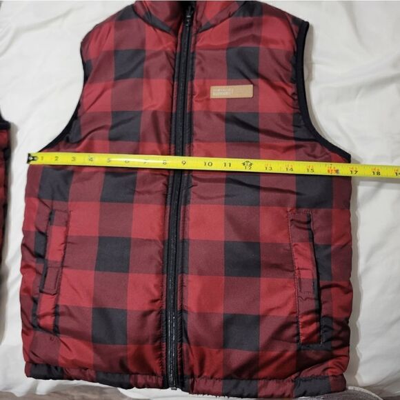 Buffalo David Bitton Boy's reversible vests Sz S And M - Picture 11 of 11
